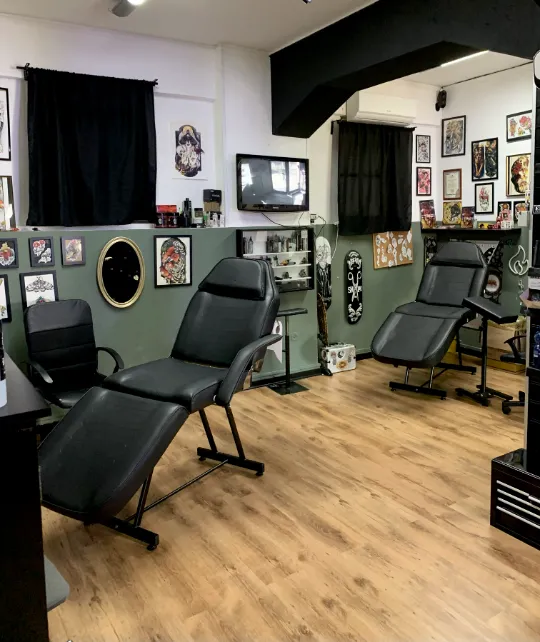 Foto dello studio Tattoo Black Rose Tattoo 1 / 12