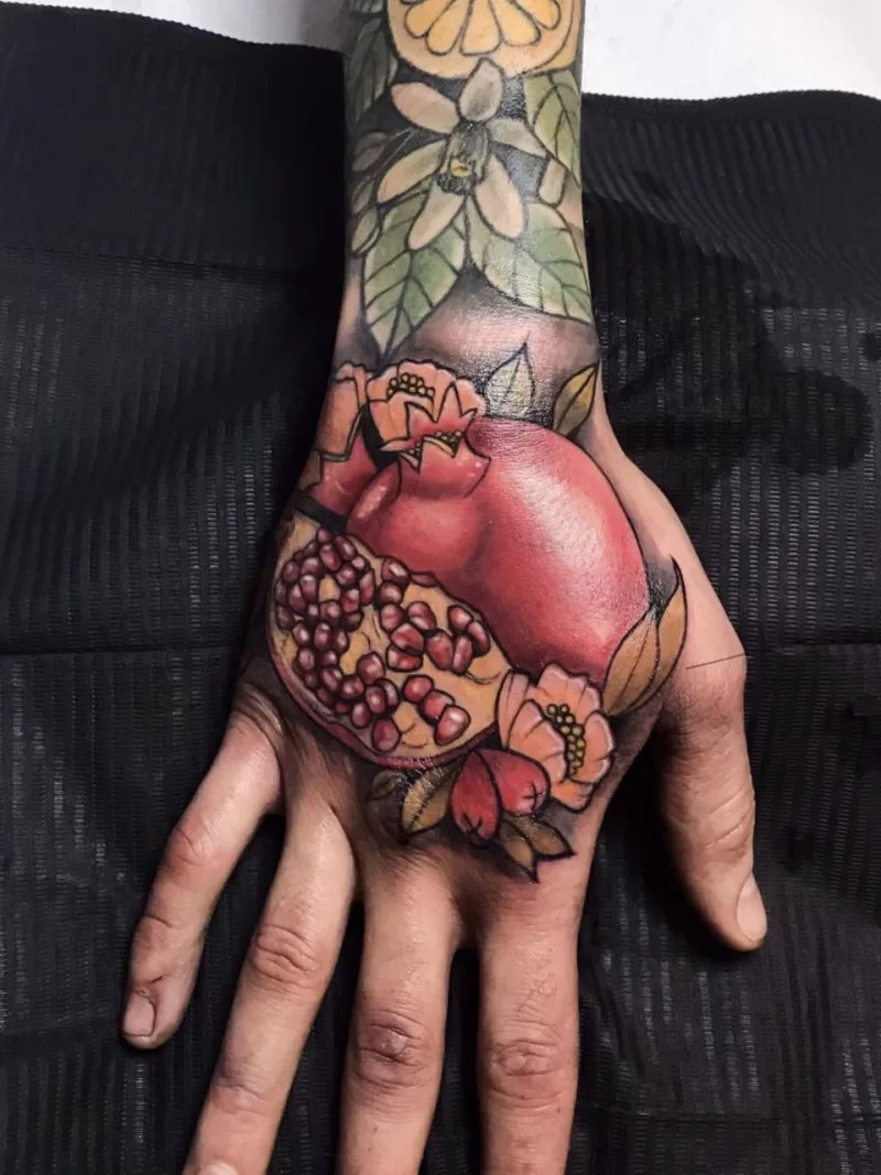Tattoo del tatuatore Daniela 19 / 23